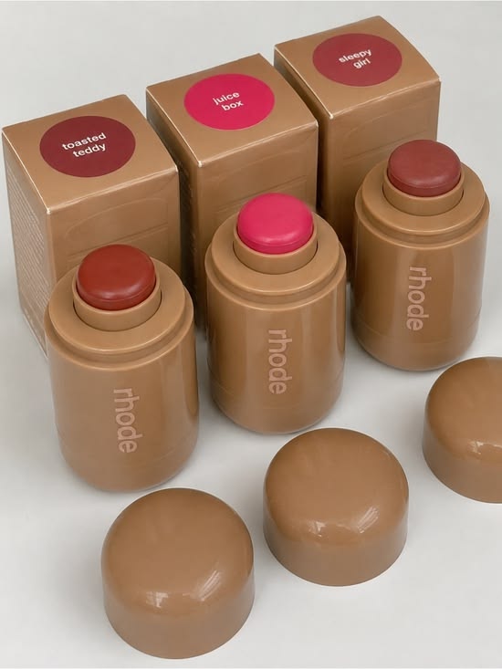 ✨ RHODE POCKET BLUSH – SPRINKLE ✨